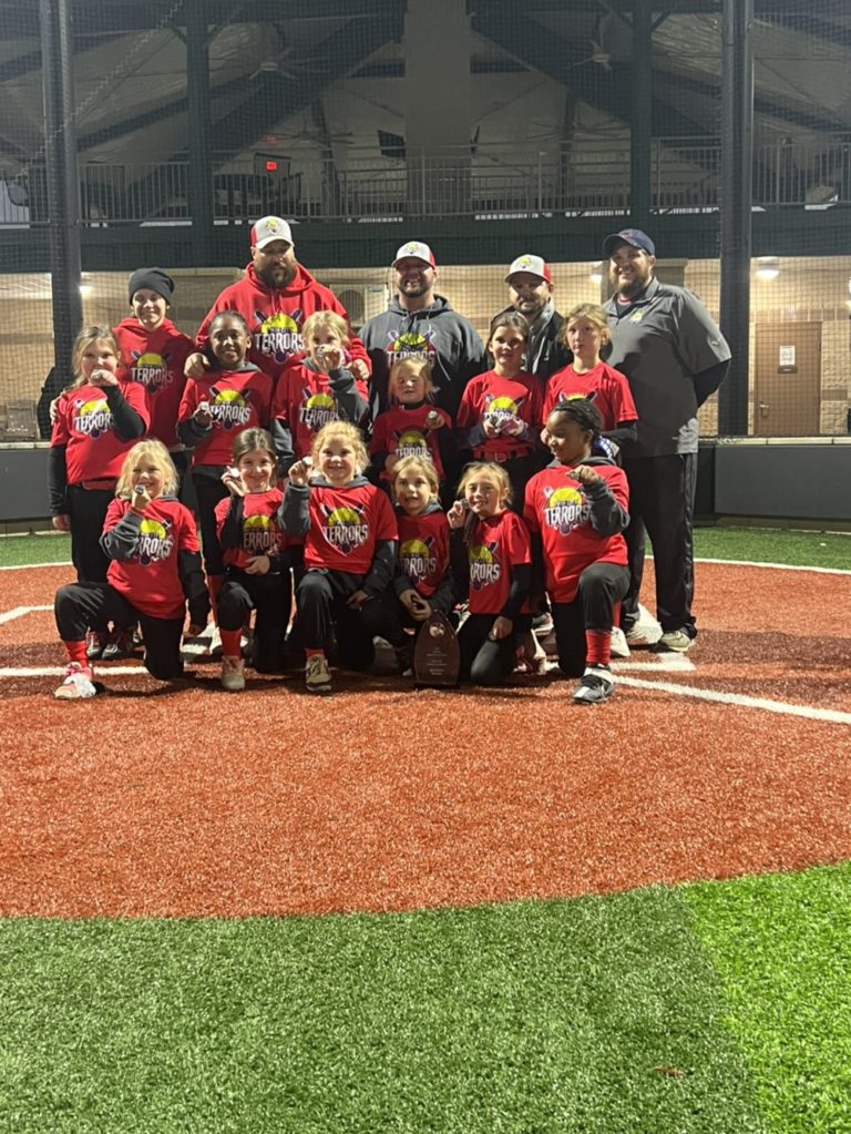 Twin City Terrors 8U took 2nd place in their last tournament of the 2022-2023 Fall Season. Congrats!